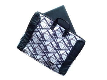 Funda Silco Special Notebook 15,6 Lineas con bolsillos y Manijas.